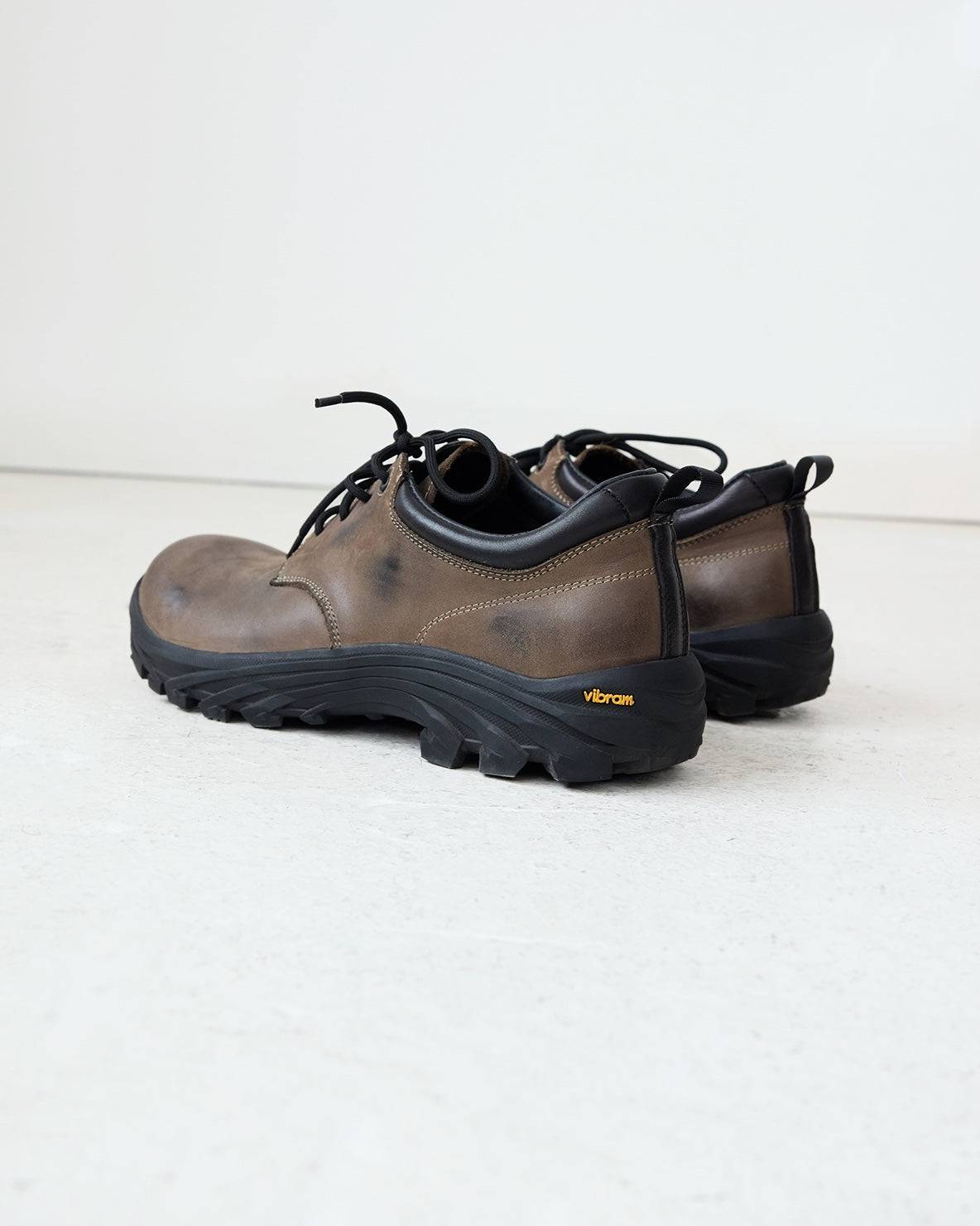 CY x Paracia Non-Safety Shoe