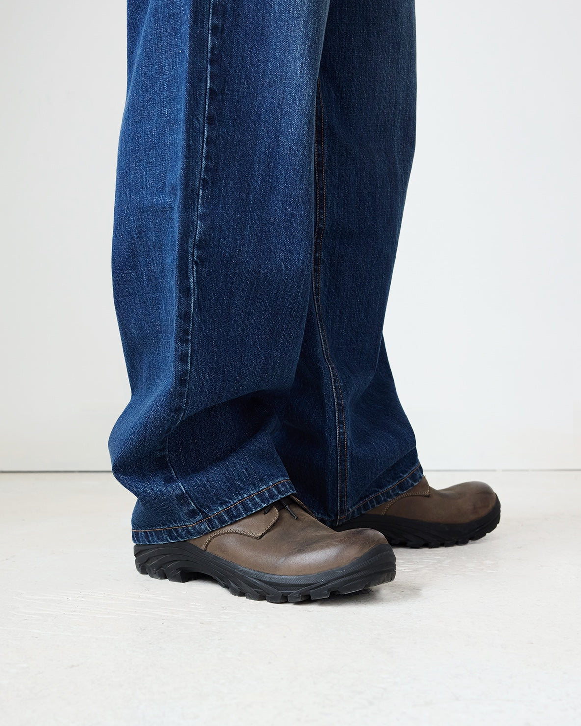 CY x Paracia Non-Safety Shoe