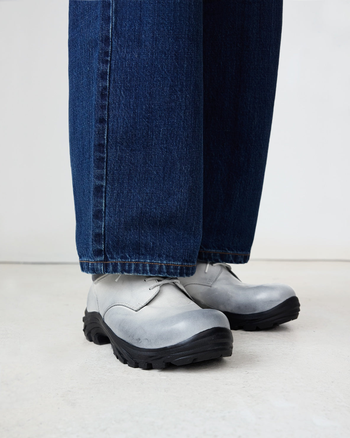 CY x Paracia Non-Safety Shoe