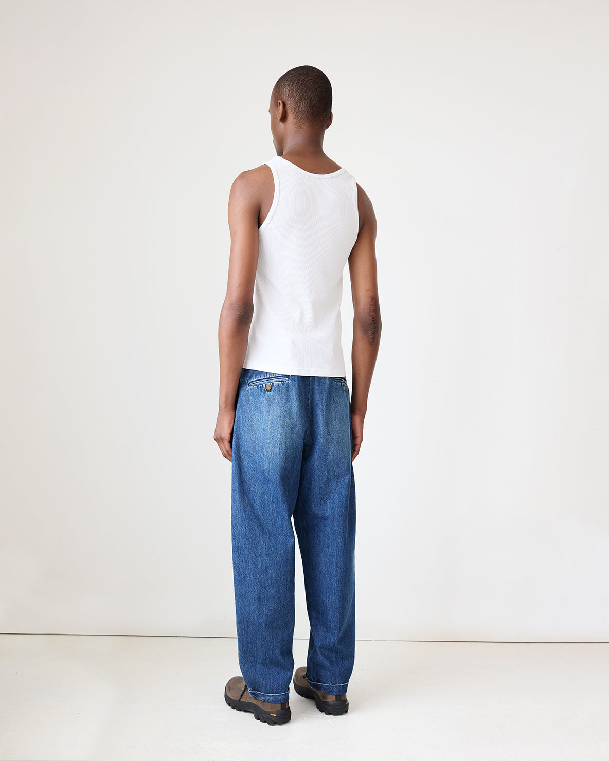 Washed Pleated Jean