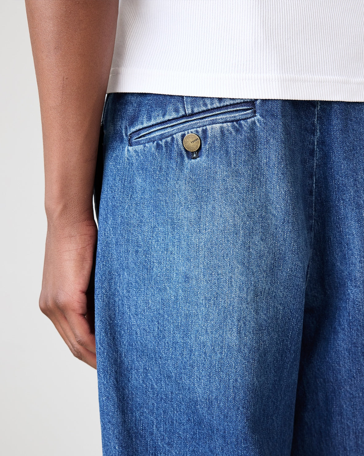 Washed Pleated Jean